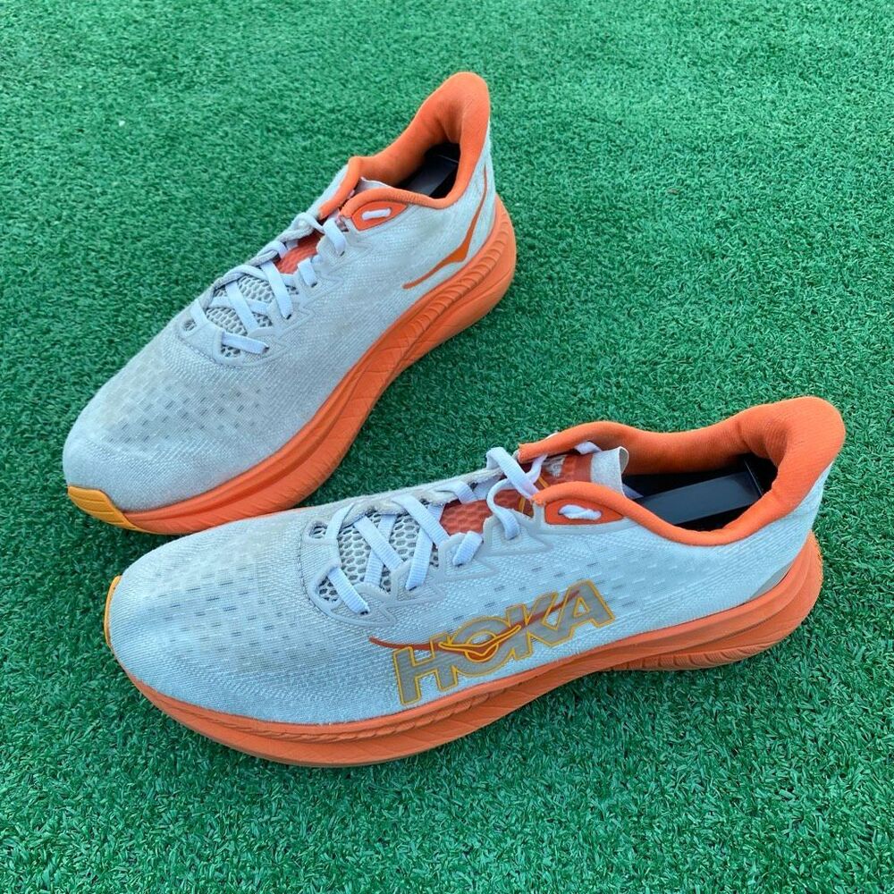 HOKA ONE ONE MACH 6 - Men’s Running Shoes - SIZE 9D